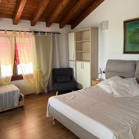 Apartamento Il Giardino Di Bronto-lo
